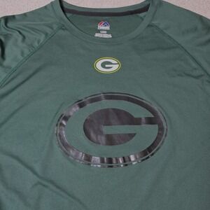 Majestic Green Bay Packers NFL T-Shirt Mens Size L Green Long Sleeve Cool‎ Base